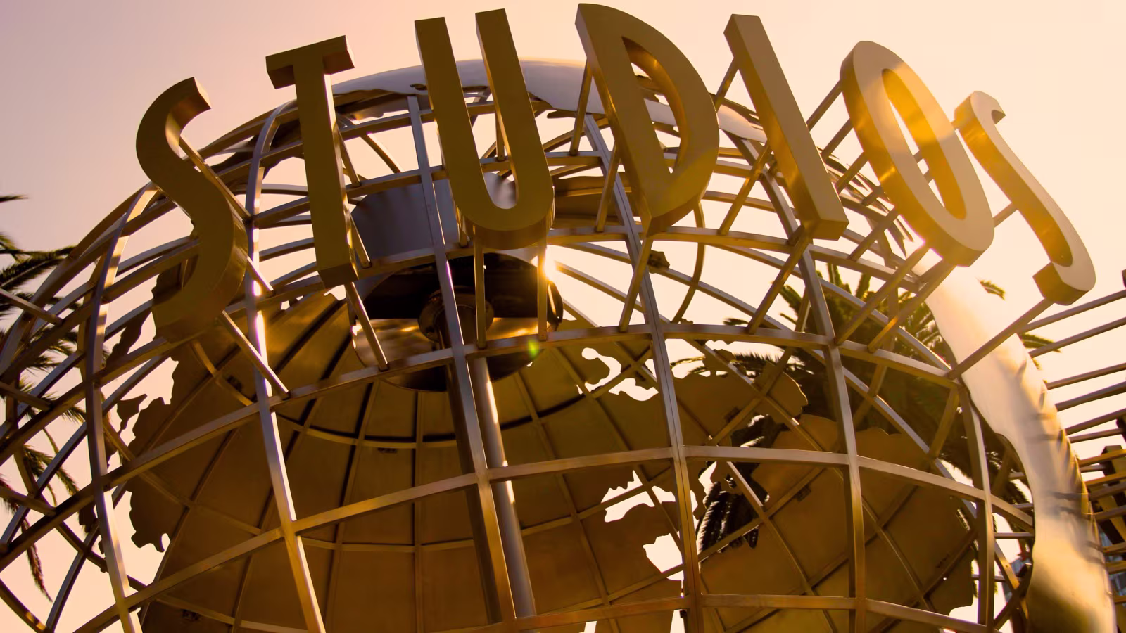 Universal Studios Vacation Packages: What's Included and When One Is Worth It
